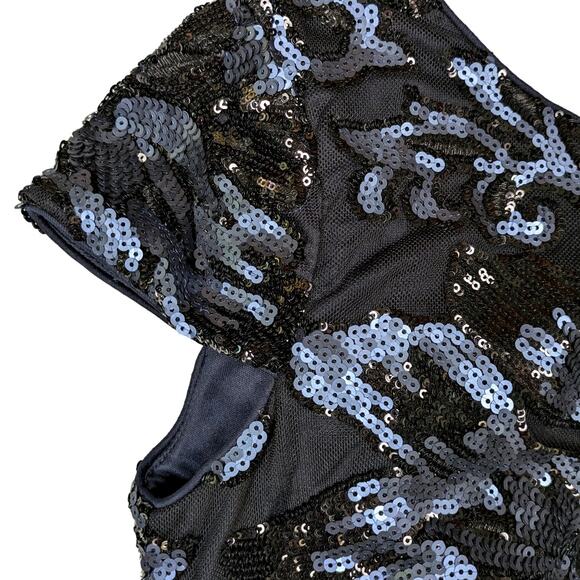 Calvin Klein Cowl-Back Sequin Gown with Cap Sleeves Size 2 - Picture 10 of 10